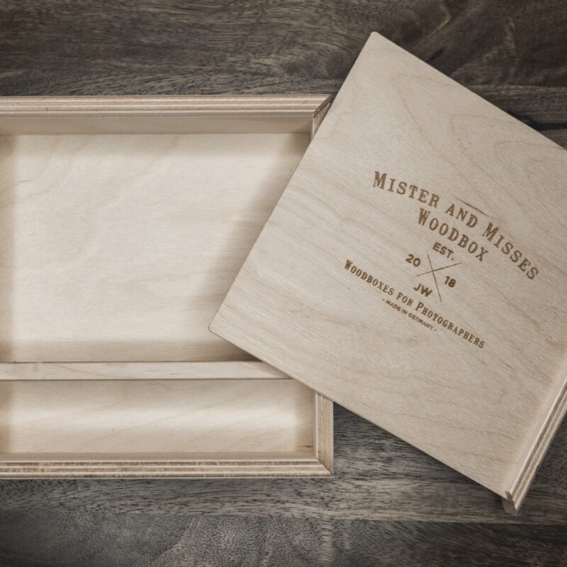 Alternative view of NATUR - Square Holzbox mit USB Fach, Fotos bis 10x15